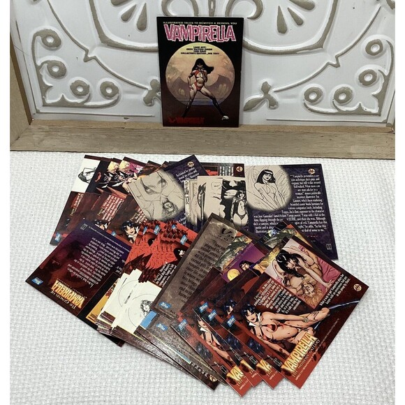 Vampirella Topps 1995 Classic & Modern Gallery Plus New Visions Card Lot Of 43 - Picture 1 of 9